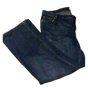 Levi 590 Medium/Dark Wash Size 20M Bootcut Jeans